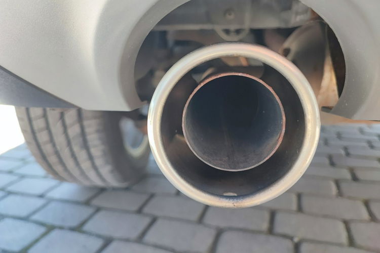 Ford Kuga Oryginał lakier + 4x4 + niski przebieg zdjęcie 23