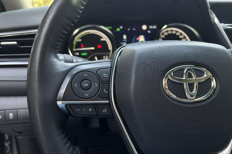 Toyota Camry 2.5 HSD 218KM EXECUTIVE, gwarancja, FV23% zdjęcie 22