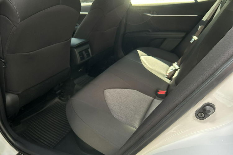 Toyota Camry 2.5 HSD COMFORT, salon Polska, gwarancja, FV23%, gwarancja zdjęcie 11