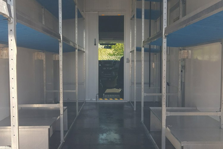 Iveco Daily KONTENER NISKOPODŁOGOWY 4.43x2.23x2.42 SKLEP BAR FOODTRUCK KAMPER AC zdjęcie 17