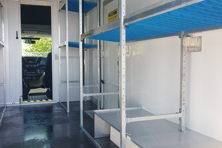 Iveco Daily KONTENER NISKOPODŁOGOWY 4.43x2.23x2.42 SKLEP BAR FOODTRUCK KAMPER AC zdjęcie 19