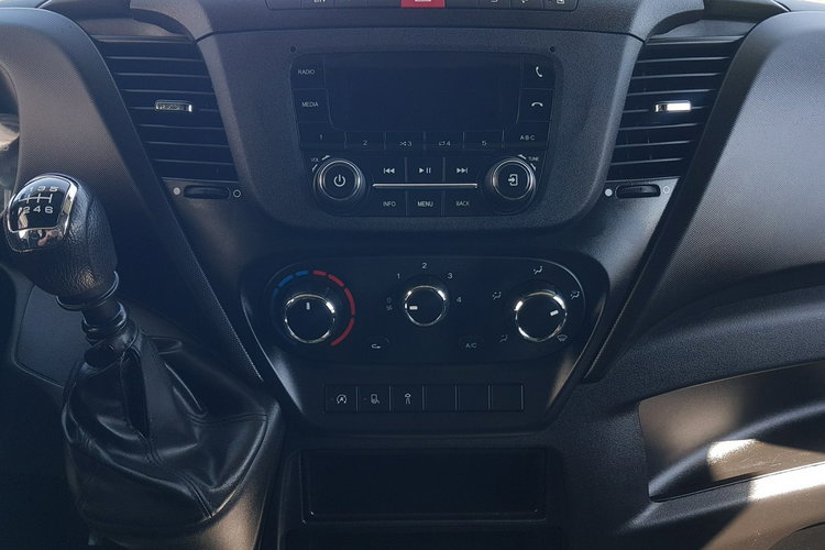 Iveco Daily KONTENER NISKOPODŁOGOWY 4.43x2.23x2.42 SKLEP BAR FOODTRUCK KAMPER AC zdjęcie 10