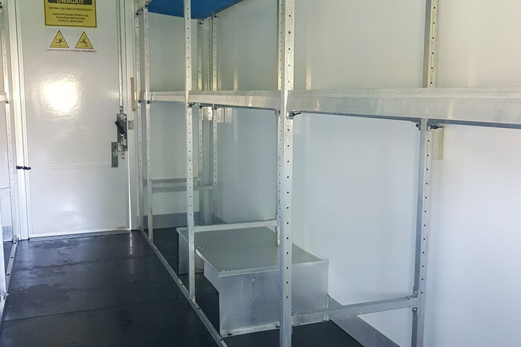 Iveco Daily KONTENER NISKOPODŁOGOWY 4.43x2.23x2.42 SKLEP BAR FOODTRUCK KAMPER AC zdjęcie 24