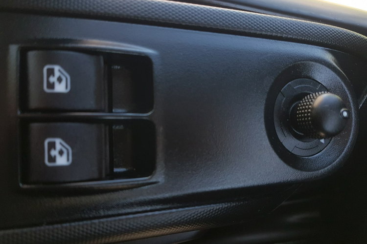 Iveco Daily KONTENER NISKOPODŁOGOWY 4.43x2.23x2.42 SKLEP BAR FOODTRUCK KAMPER AC zdjęcie 9