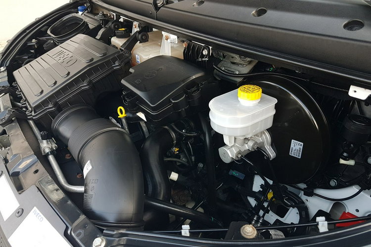 Iveco Daily KONTENER NISKOPODŁOGOWY 4.43x2.23x2.42 SKLEP BAR FOODTRUCK KAMPER AC zdjęcie 14