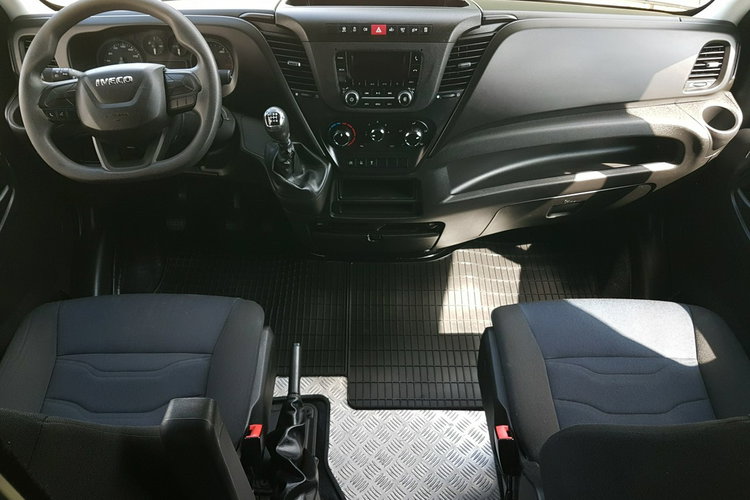 Iveco Daily KONTENER NISKOPODŁOGOWY 4.43x2.23x2.42 SKLEP BAR FOODTRUCK KAMPER AC zdjęcie 20