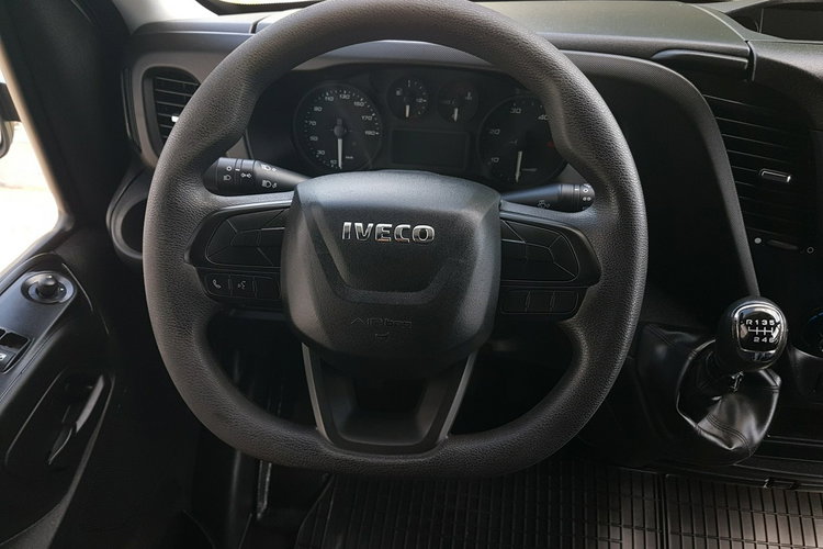 Iveco Daily KONTENER NISKOPODŁOGOWY 4.43x2.23x2.42 SKLEP BAR FOODTRUCK KAMPER AC zdjęcie 33