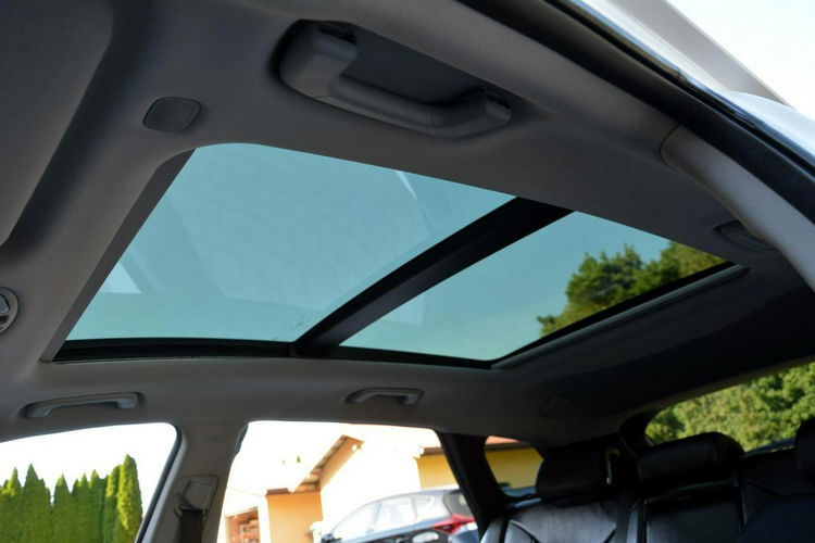 Hyundai i40 Lift Premium Skóry bi-Xenon Ledy Panorama Navi Wentylacja EL.Klapa zdjęcie 26