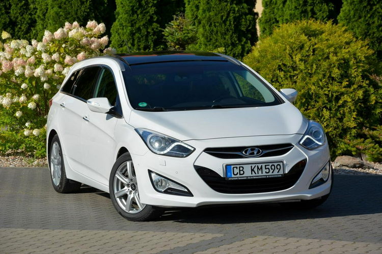 Hyundai i40 Lift Premium Skóry bi-Xenon Ledy Panorama Navi Wentylacja EL.Klapa zdjęcie 8