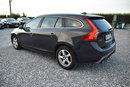 Volvo V60 2,0D3 150Km R-Design Pół-Skóra Led Navi Xenon Gwarancja zdjęcie 23