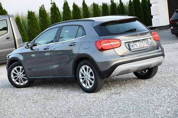 Mercedes GLA 180 D Pół-Skóra Navi Xenon Led Gwarancja zdjęcie 13