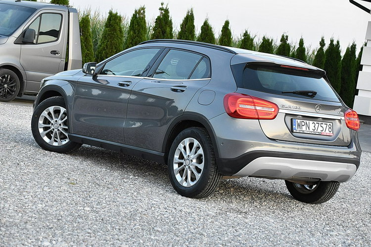 Mercedes GLA 180 D Pół-Skóra Navi Xenon Led Gwarancja zdjęcie 14