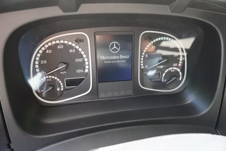 Mercedes Atego 1223 / Chłodnia bitemperatura 12 EPAL / FULL ADR / Kab. sypialna / 175 tys. km zdjęcie 22