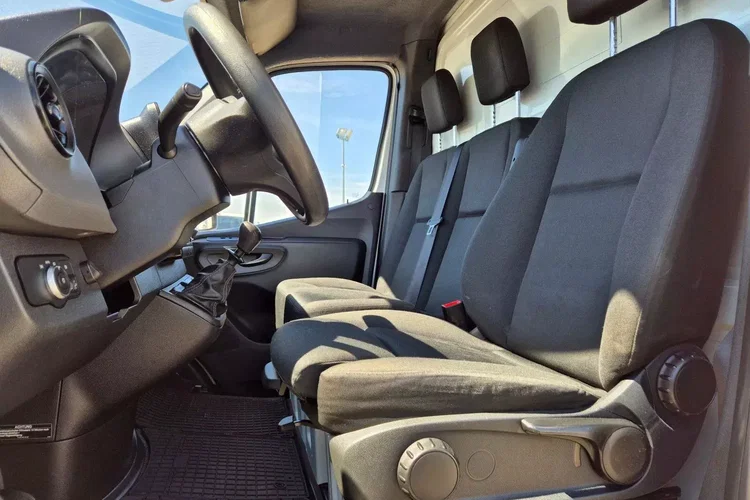 Mercedes Sprinter Izoterma 8 ePAL 89999zł NETTO 2.2CDi/143KM Salon Polska zdjęcie 18