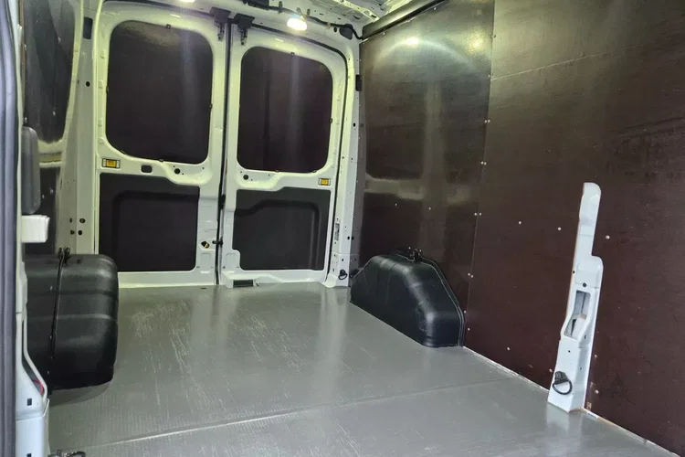 Ford transit L3H2 59999zł NETTO 2.0 TdCi/131KM zdjęcie 17