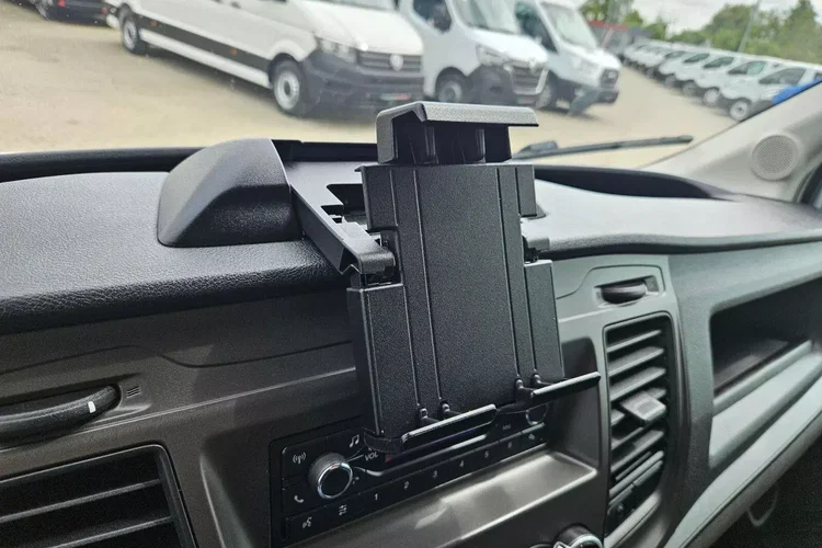 Ford transit L3H2 59999zł NETTO 2.0 TdCi/131KM zdjęcie 26