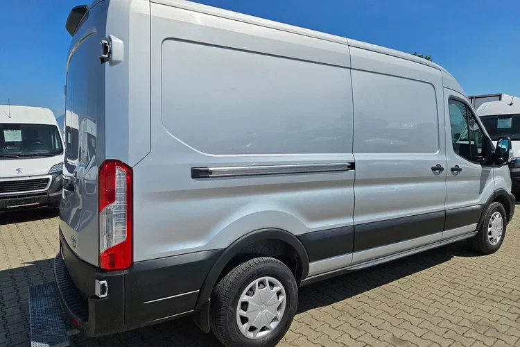 Ford transit Lift L3H2 62999zł NETTO 2.0TdCi/170KM zdjęcie 11