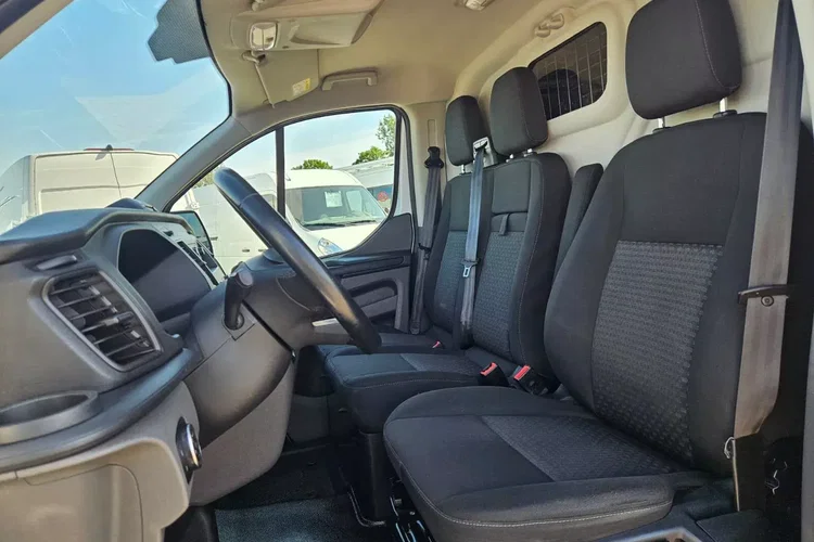 Ford transit-custom L2H1 69999zł NETTO 2.0TdCi/131KM zdjęcie 18
