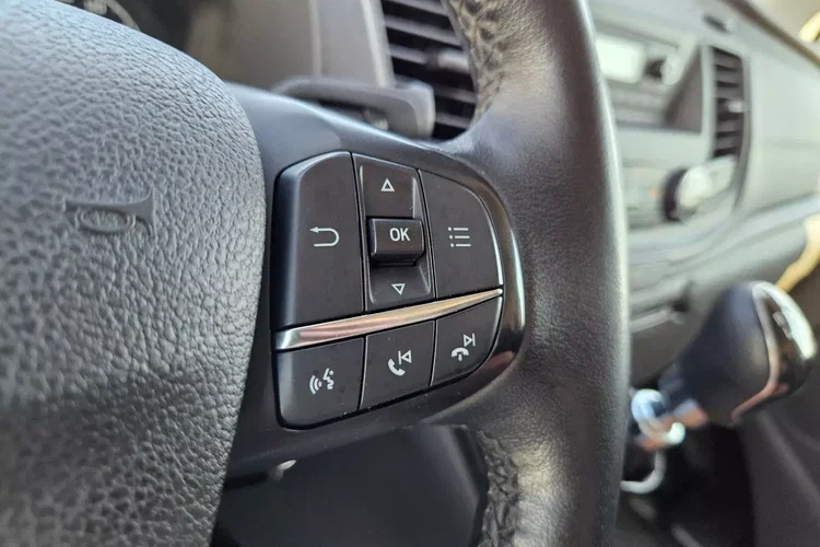 Ford transit-custom L2H1 69999zł NETTO 2.0TdCi/131KM zdjęcie 23