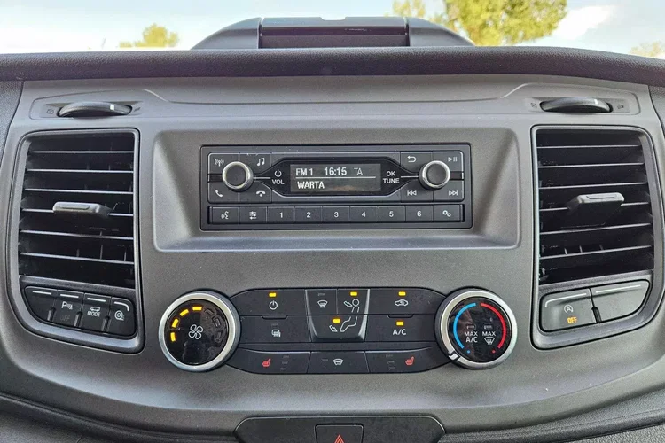 Ford transit-custom L2H1 69999zł NETTO 2.0TdCi/131KM zdjęcie 26