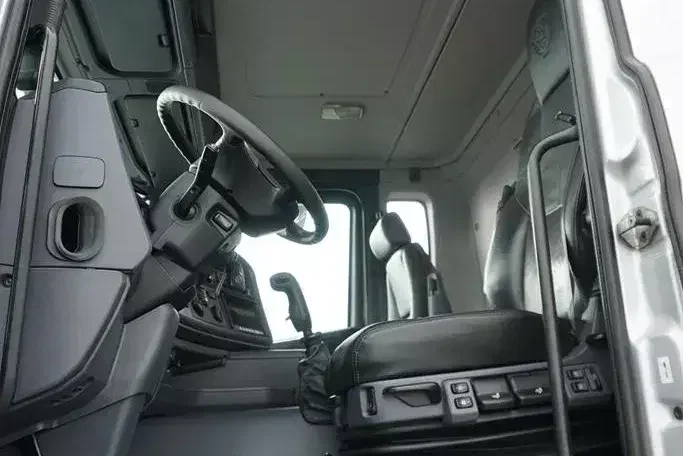 Scania G 400 / E 5 / 8 X 4 / 4 x 4 / WYWROTKA + HDS / TRIDEM / PALFINGER PK 26002 / MANUAL zdjęcie 7