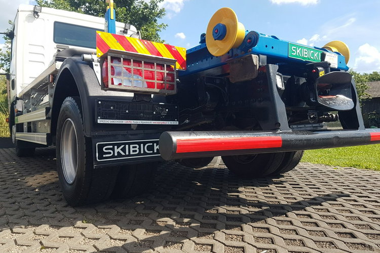 TGL 12.220 HAKOWIEC POD KONTENERY SKIBICKI 4x2 KLIMA DO KONTENERÓW MANUAL 12T POD KONTENER zdjęcie 25