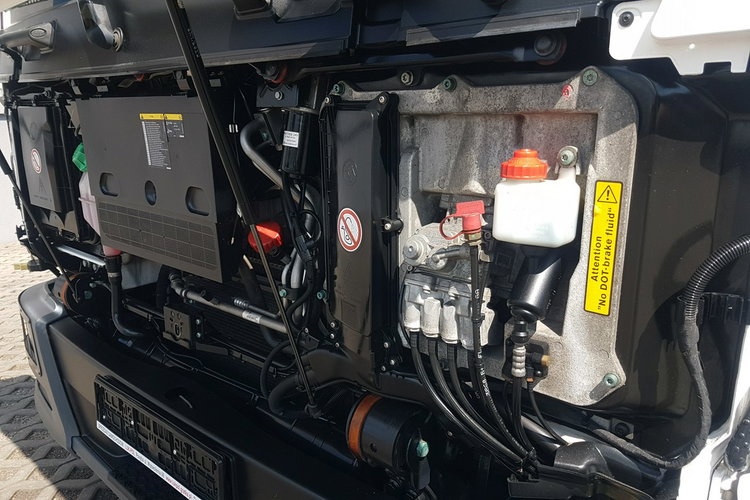 TGL 12.220 HAKOWIEC POD KONTENERY SKIBICKI 4x2 KLIMA DO KONTENERÓW MANUAL 12T POD KONTENER zdjęcie 15