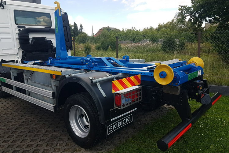 TGL 12.220 HAKOWIEC POD KONTENERY SKIBICKI 4x2 KLIMA DO KONTENERÓW MANUAL 12T POD KONTENER zdjęcie 20