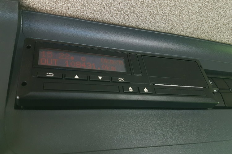 TGL 12.220 HAKOWIEC POD KONTENERY SKIBICKI 4x2 KLIMA DO KONTENERÓW MANUAL 12T POD KONTENER zdjęcie 24