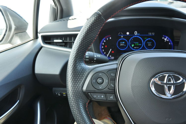 Toyota Corolla 1.6VVTI GR Sport 132KM 6-G HeadUp Kamera Podgrz.Kier Fotele 1wł Salon zdjęcie 19