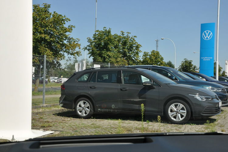 Toyota Corolla 1.6VVTI GR Sport 132KM 6-G HeadUp Kamera Podgrz.Kier Fotele 1wł Salon zdjęcie 22