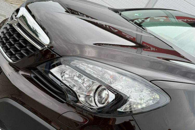 Mokka Opel Mokka 1.4 T 140 KM Automat – Elegancja i komfort w pięknym brązie zdjęcie 11