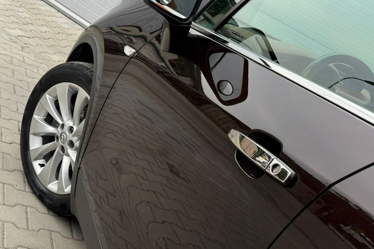 Mokka Opel Mokka 1.4 T 140 KM Automat – Elegancja i komfort w pięknym brązie zdjęcie 16