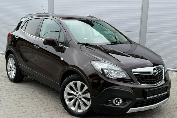 Mokka Opel Mokka 1.4 T 140 KM Automat – Elegancja i komfort w pięknym brązie zdjęcie 2