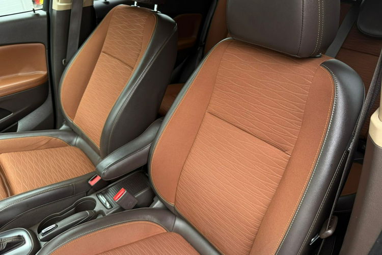 Mokka Opel Mokka 1.4 T 140 KM Automat – Elegancja i komfort w pięknym brązie zdjęcie 29