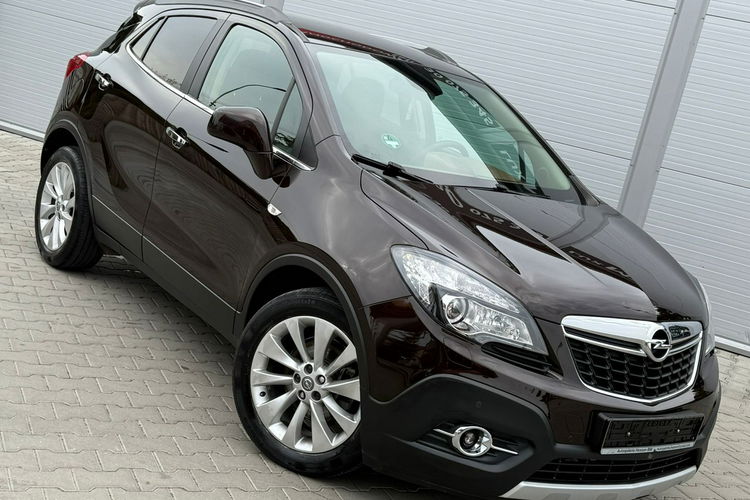 Mokka Opel Mokka 1.4 T 140 KM Automat – Elegancja i komfort w pięknym brązie zdjęcie 4