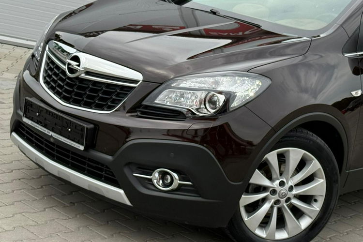 Mokka Opel Mokka 1.4 T 140 KM Automat – Elegancja i komfort w pięknym brązie zdjęcie 9