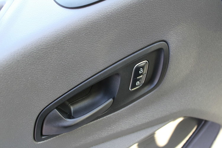 Ford Transit L4H2 Gwarancja Salon Polska zdjęcie 12