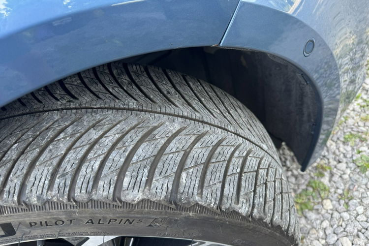 Toyota Corolla 2.0HSD 184KM GR Pełny serwis Bezwypadkowy Bardzo bogata zdjęcie 8