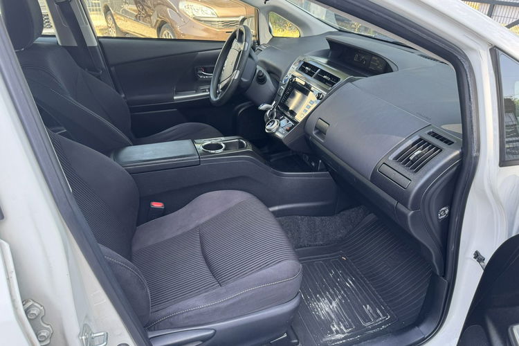Toyota Prius+ 1.8 HSD 136KM Hand free 7 osobowy Bezwypadkowy zdjęcie 15