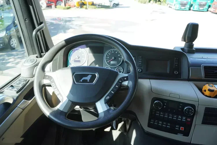 MAN TGS 35.420 8×2 / NOWA laweta / 3 osie skrętne / Ładowność 20 T / kab. sypialna zdjęcie 23