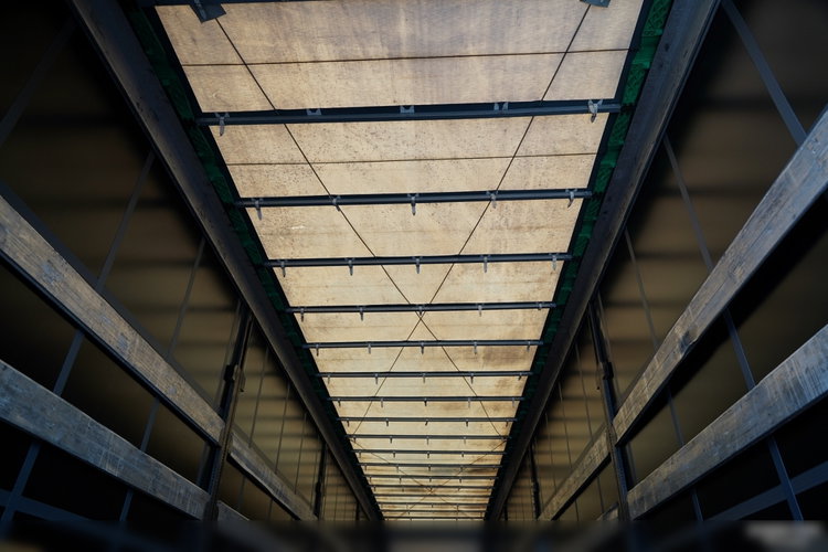 Wielton / FIRANKA / MEGA / LOWDECK / OŚ PODNOSZONA / DACH PODNOSZONY / 2016 ROK zdjęcie 17