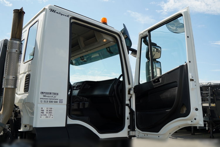 Iveco TRAKKER 360 / 6x4 / WYWROTKA DWUSTRONNA  / HYDROBURTA / AUTOMAT / SPROWADZONY zdjęcie 46