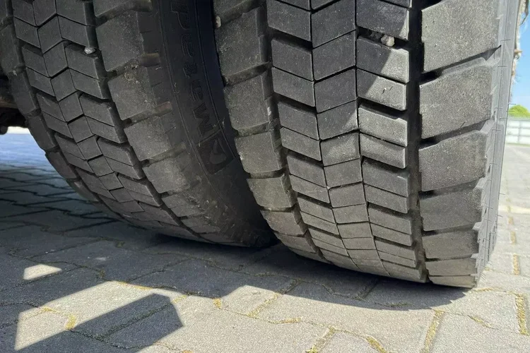 Renault Premium 380 DXi Firana 19 Palet Dach Zsuwany 18ton DMC zdjęcie 11