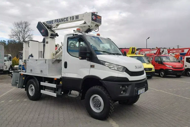 Iveco Daily 55S17W 4x4 Zwyżka 19m Versalift Lat 55 TB Time France zdjęcie 11