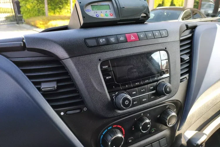 Iveco Daily 70C18 Mroźnia Ściana Grodziowa Podwójny Parownik zdjęcie 38