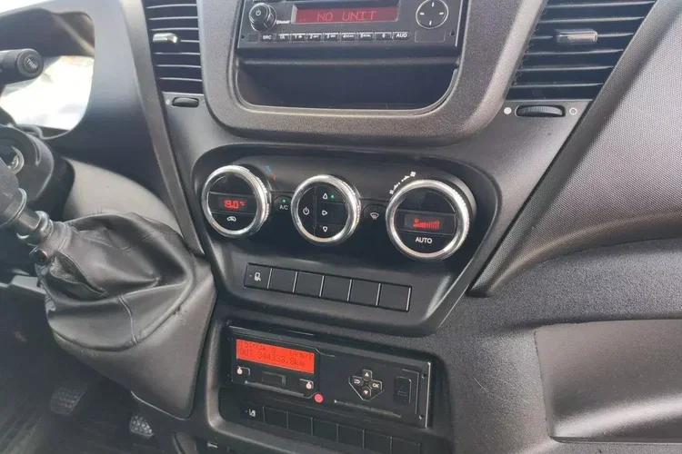 Iveco Daily 50C15 V zdjęcie 23