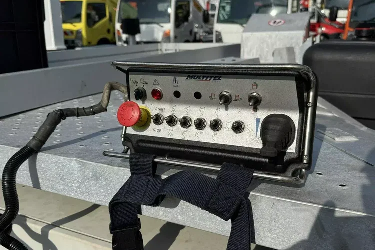 Iveco Daily 35S14 zdjęcie 12