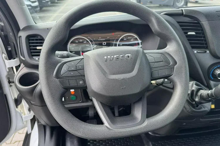 Iveco Daily 35S14 zdjęcie 27