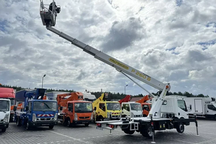 Nissan Cabstar zdjęcie 22